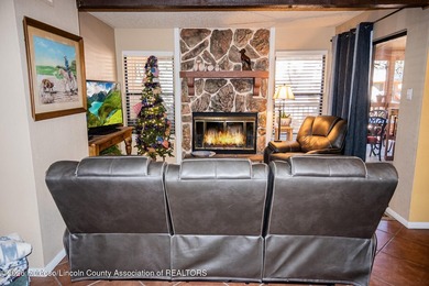 AWESOME 3 BEDROOM, 3 1/2 BATH - Level entry Condo in beautiful - photo 26