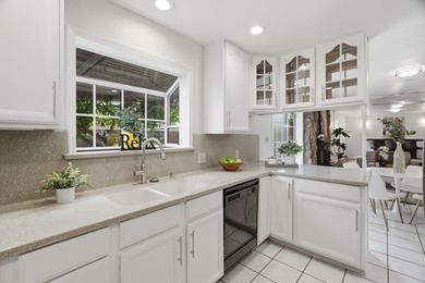 Beautifully updated Cambrian gem offering a spacious and - photo 27