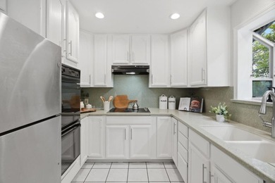 Beautifully updated Cambrian gem offering a spacious and - photo 29