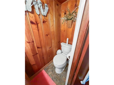 Welcome to your Lake of the Ozarks waterfront home with distinct - photo 31