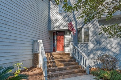 Southern charm by the coast! Welcome to Arcadian Shores, a - photo 37