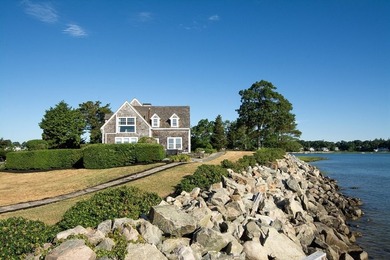 A rare opportunity to own one of Duxbury's most extraordinary - photo 7