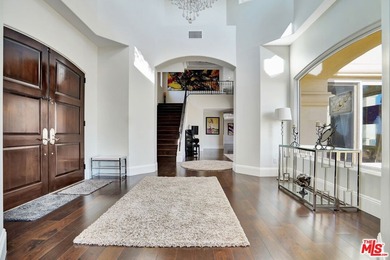 JUst Reduced. Built in 2000 on 2.1 fenced acres of Gated Malibu - photo 16