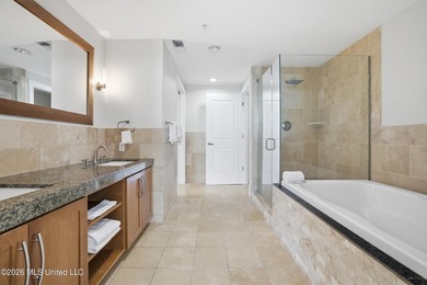 Spectacular front unit with floor to ceiling windows that allow - photo 32