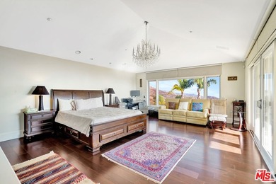 JUst Reduced. Built in 2000 on 2.1 fenced acres of Gated Malibu - photo 36