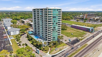 Spectacular front unit with floor to ceiling windows that allow - photo 49