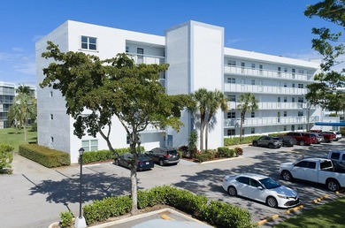 Rarely available corner unit w/ one of the best pool views in - photo 5