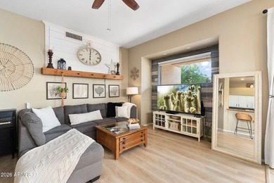 Sophisticated living in the GATED, Arrowhead Enclave community! - photo 4