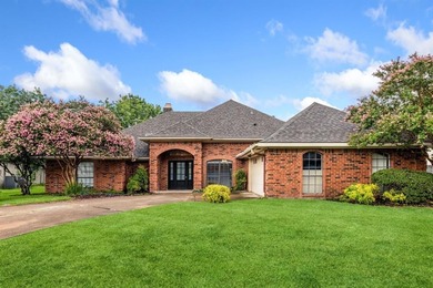 (private lake, pond, creek) Home For Sale in Plano Texas