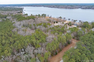 Beautiful wooded lot located in the peaceful subdivision of - photo 9