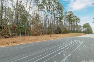 Beautiful wooded lot located in the peaceful subdivision of - photo 3