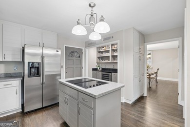WOW! Welcome home to this fabulous updated 6 bed, 3.5 bath - photo 12