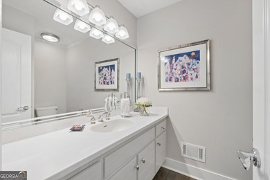 WOW! Welcome home to this fabulous updated 6 bed, 3.5 bath - photo 20