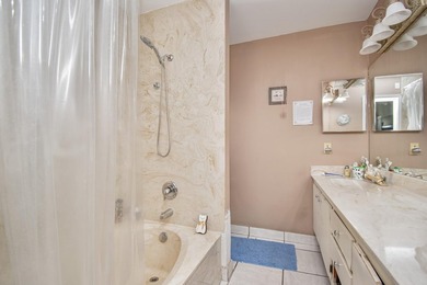 Nestled in the desirable Amberwoods community, this 3br, 2ba - photo 27