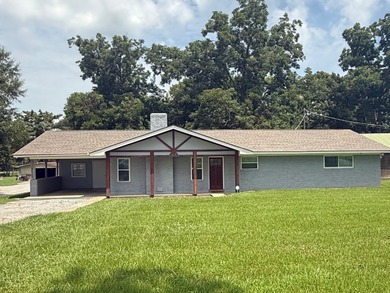 ATTENTION TO DETAIL IS WHAT YOU'LL FIND IN THIS COMPLETELY - Lake Home For Sale in Ferriday, Louisiana