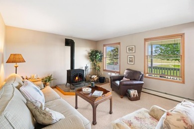 Discover breathtaking vistas of Crooked Lake from this - photo 3