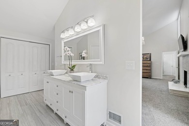 WOW! Welcome home to this fabulous updated 6 bed, 3.5 bath - photo 35