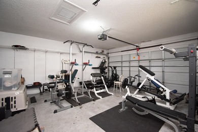 Nestled in the desirable Amberwoods community, this 3br, 2ba - photo 35
