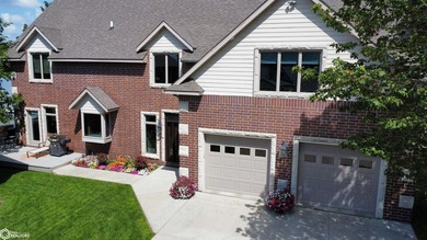 Unrivaled Waterfront Luxury with Private Guest Retreat & Sandy - photo 9