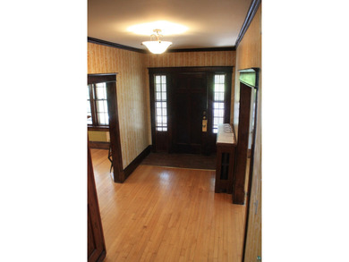 Charming Colonial-style home full of old-world character - photo 18