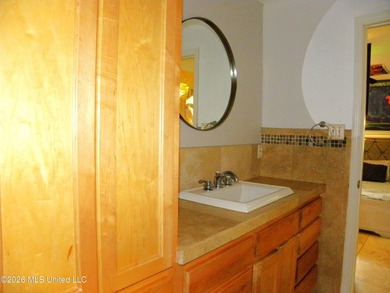 If you're looking for a home in the highly sought-after Bayou - photo 28