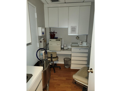 PRIME MIDTOWN MEDICAL & PROFESSIONAL CONDO UNIT FOR SALE - photo 12