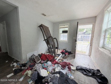 Investors, great opportunity to add to your portfolio with this - photo 14
