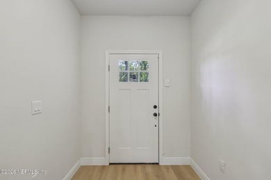 Brand-new two-story home in the desirable St. Nicholas area! - photo 4