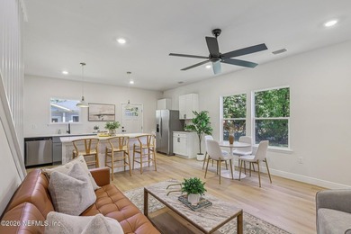 Brand-new two-story home in the desirable St. Nicholas area! - photo 10