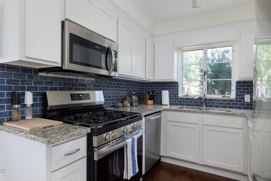 PRICE REDUCED! Beautiful center-entrance Colonial ideally - photo 12
