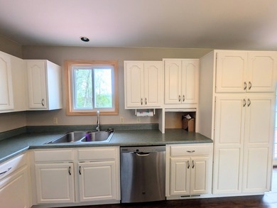 Affordable LAKE living with room to grow! This fantastic - photo 19