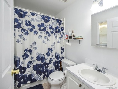 Quality Custom Built Duplex by a Top Hamptons Builder - photo 20