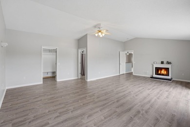 Affordable LAKE living with room to grow! This fantastic - photo 23