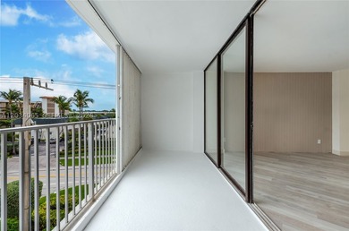 Newly renovated 2-bed, 2-bath condo offering 1,517 SF of - photo 27