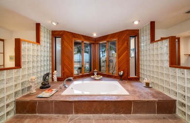 Morton Manor is a timeless estate nestled along the Gulf's bay - photo 29
