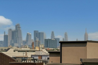 Welcome to The Sky Club, where luxury, convenience, and - photo 29