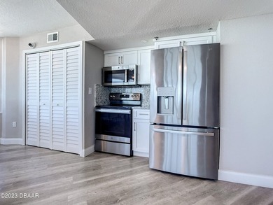 NEWLY REMODELED BUILDING DIRECTLY ON THE OCEAN. THIS UNIT HAS - photo 34