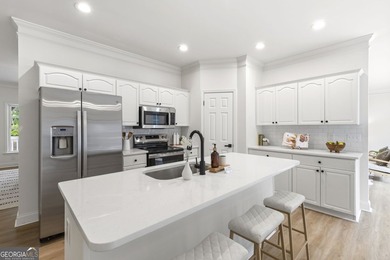 Renovated 5BR Estate on 1.2 Acres with 2,400 sq ft Shop - - photo 7