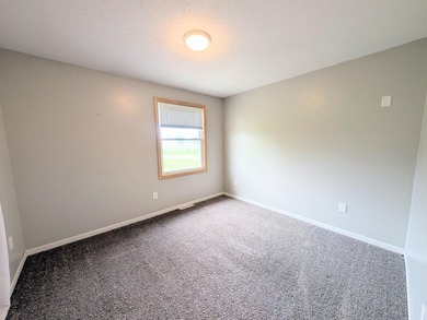 Affordable LAKE living with room to grow! This fantastic - photo 37