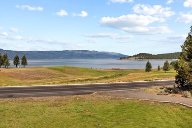 ENTERTAINERS DREAM LAKE VIEW HOME! Located in the highly sought - photo 43