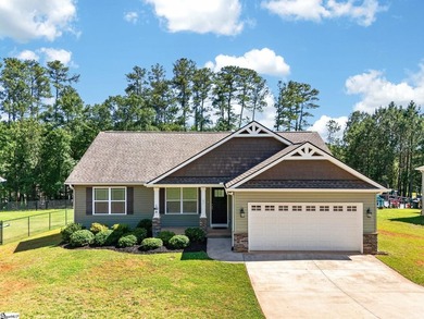 NO HOA! Beautiful 1/2 Acre Lot Just Minutes From Downtown Greer! - photo 44