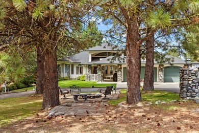 ENTERTAINERS DREAM LAKE VIEW HOME! Located in the highly sought - photo 44