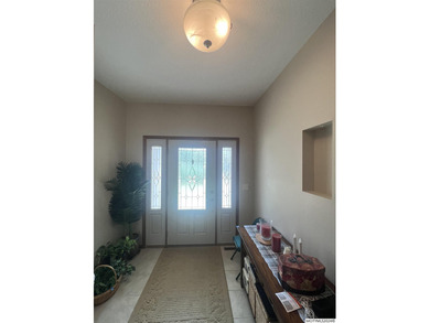 Wow! Be the first to see this well cared for 3 bedroom twin home