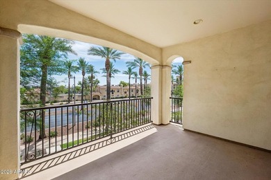 Welcome to the heart of Verrado, where some of the community's - photo 4