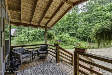 Welcome home to your own little slice of Mississippi paradise - photo 11