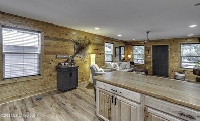 Welcome home to your own little slice of Mississippi paradise - photo 29