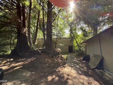 Private Gated Riverfront Home on the Siletz River. Fishing - photo 38
