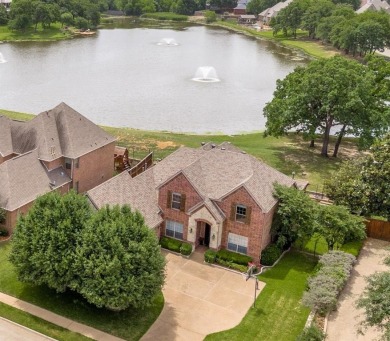 Lake Home Sale Pending in Euless, Texas