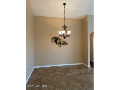 MOTIVATED SELLERS!! Discover Your Prescott Retreat! Take in