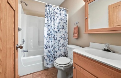 Beautiful One-Level Living at its finest...Spacious 2 Bedroom 2 - photo 15
